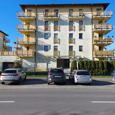 Uroczy 2 I Bezplatny Parking Na Miejscu Apartment